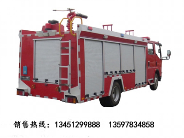 五十鈴單橋5噸水罐(泡沫)消防車(chē)(國(guó)五)